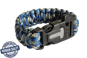 Paracord Survival Bracelet with Fire Starter
