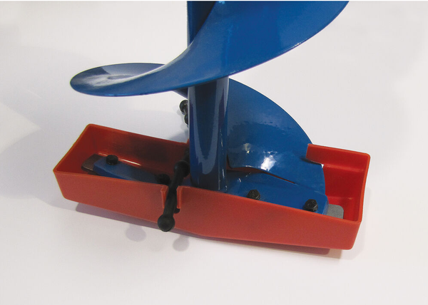 StrikeMaster Mora Hand Ice Auger